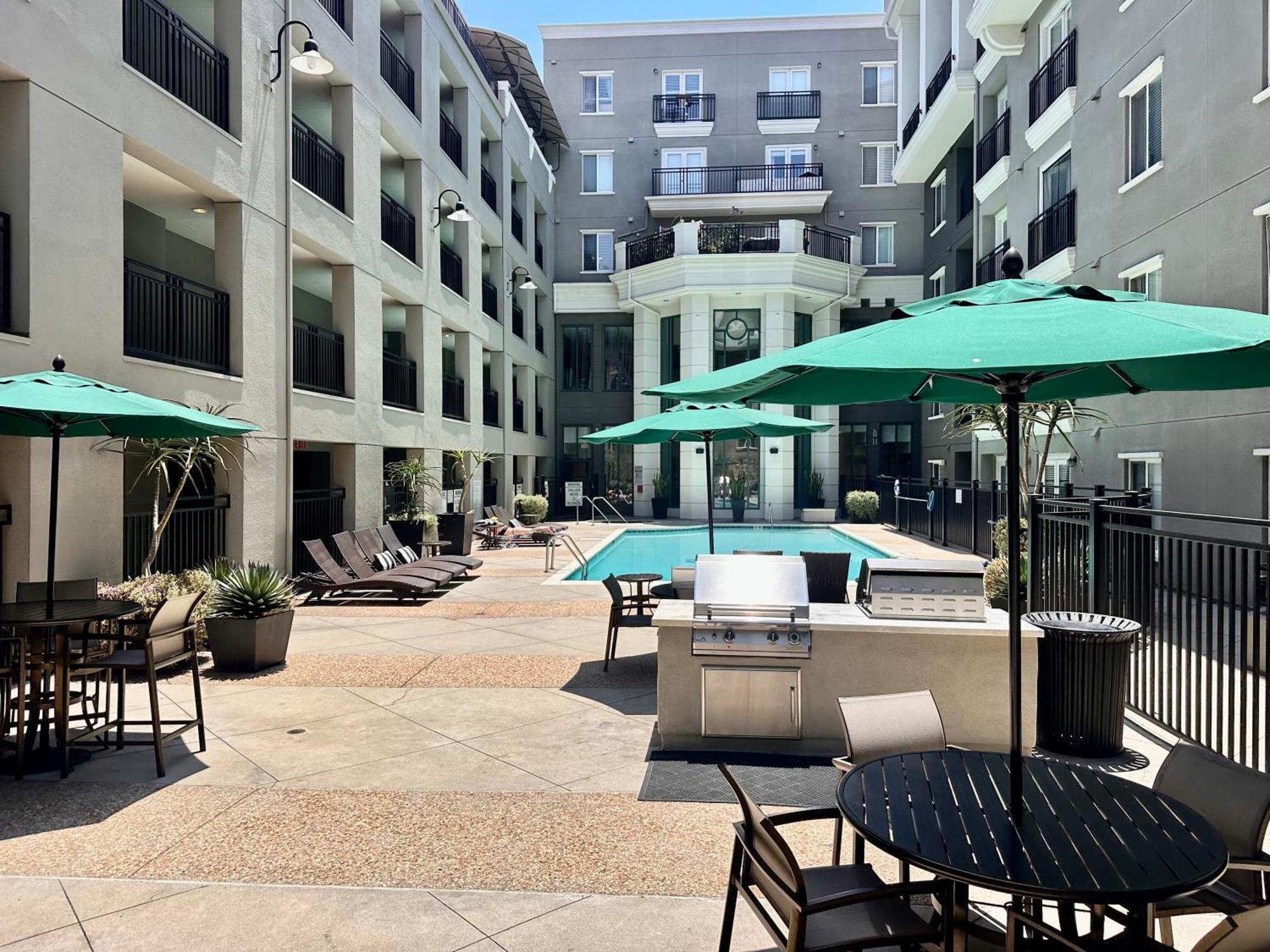 Apartment Allura Little Italy - 2 Bedroom In Downtown's Spot