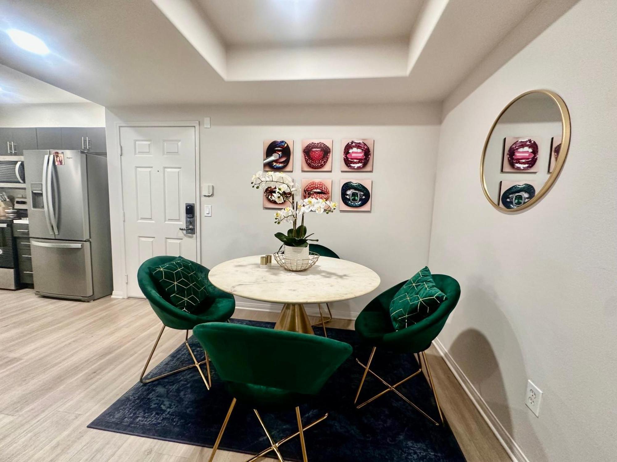 Allura Little Italy - 2 Bedroom In Downtown's Spot San Diego